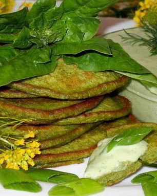 Шпинатные оладьи с брынзой