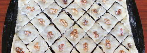 пахлава из слоеного теста. Шаг 10