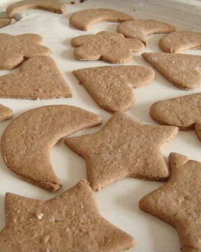 Имбирное печенье с темной мукой