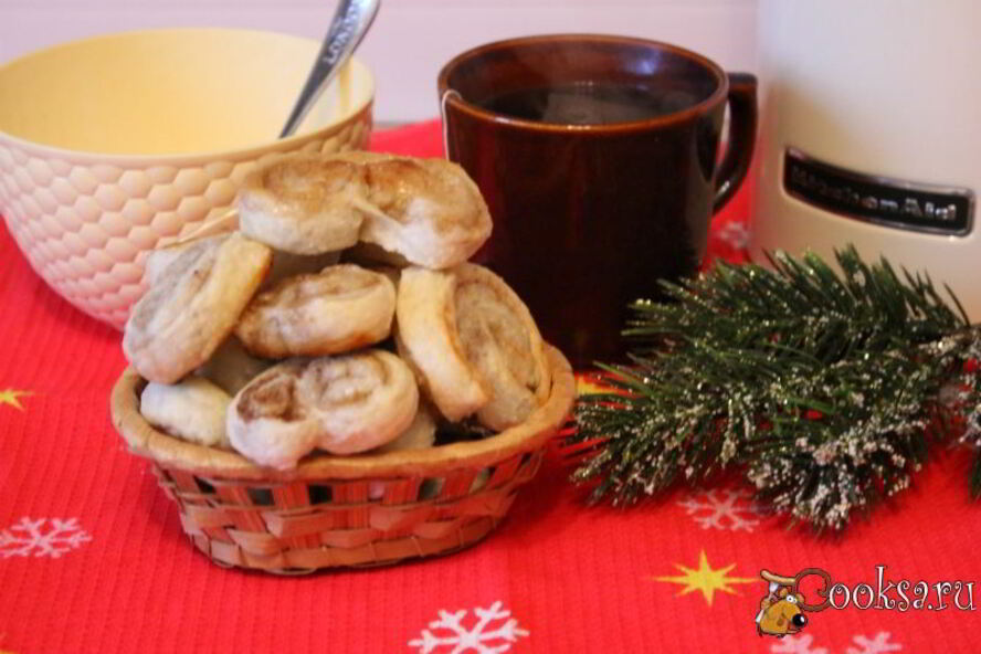 Рецепт печенья ушки из слоеного теста с корицей