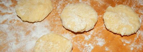 печенье в форме на плите. Шаг 5