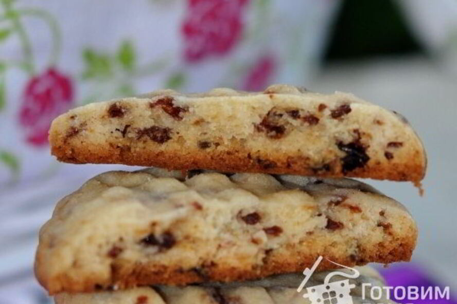Рецепт песочного печенья с вяленой вишней