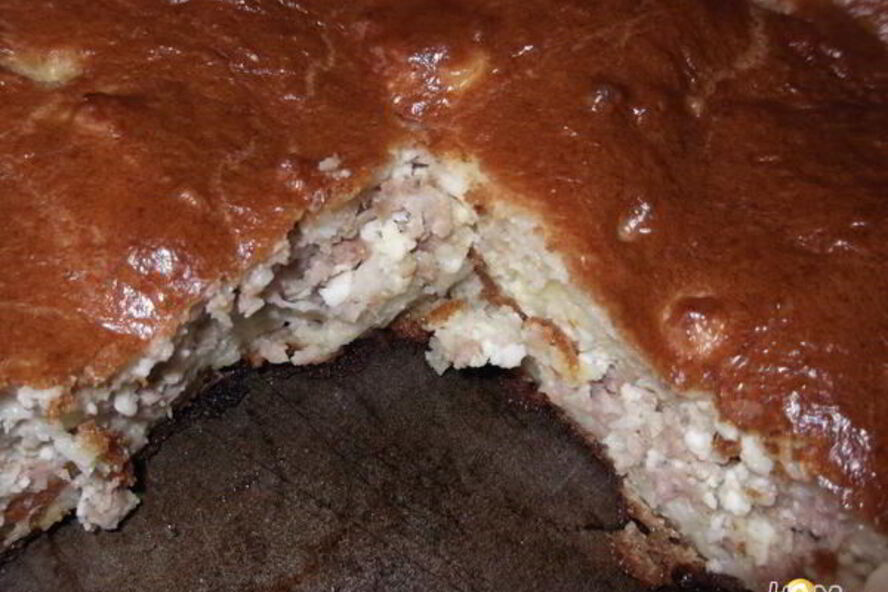 Рецепт быстрого заливного пирога с мясным фаршем