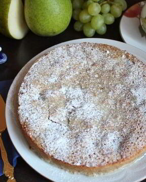 Грушево-миндальный пирог