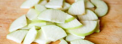 йогуртовый пирог с абрикосами и яблоками. Шаг 4