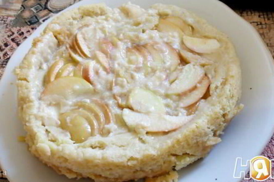Рецепт пирога с яблоками и фруктовым пюре