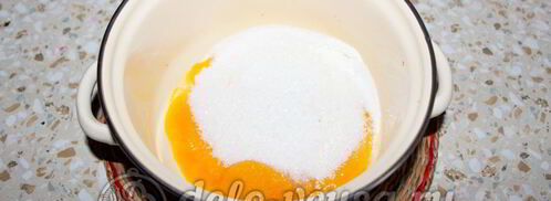 пирог с яблоками и смородиной. Шаг 2