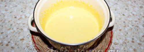 пирог с яблоками и смородиной. Шаг 3