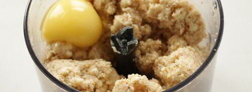 пирог со сливами и миндальным кремом. Шаг 3