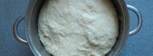 безопарные пирожки с абрикосом и малиной. Шаг 4