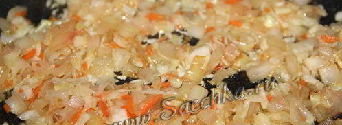 гоголевские жареные пирожки с квашеной капустой и гречкой. Шаг 7