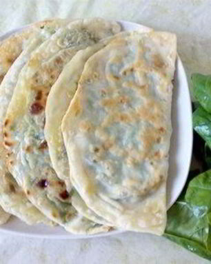 Кутабы с зеленью и луком