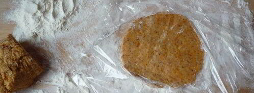 мини-пирожки с куриной грудкой, кукурузой и сладким перцем. Шаг 5