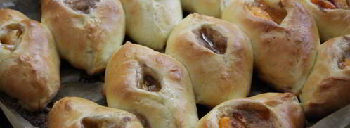 открытые пирожки с абрикосами. Шаг 7