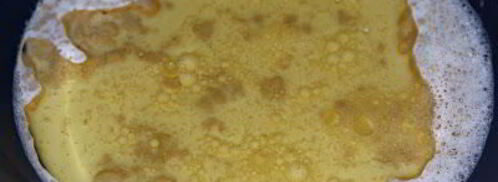 печеные пирожки с жареной капустой и яйцом. Шаг 3