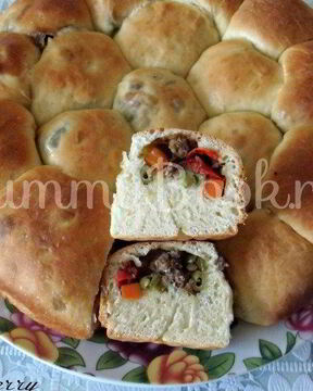 Пирожки с фаршем и овощами