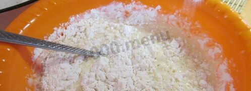 пирожки с курицей на сметане без дрожжей. Шаг 8