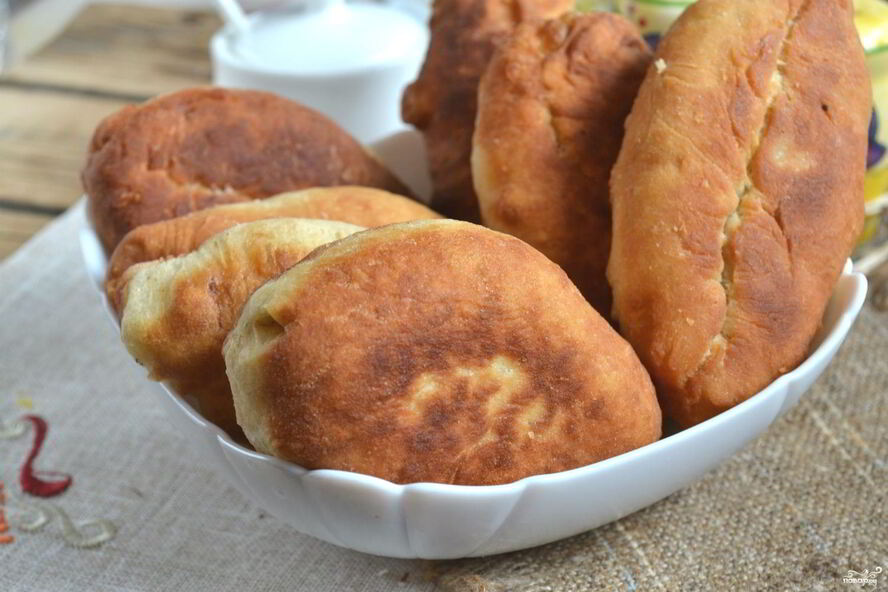 Рецепт пирожков с луком на кефире