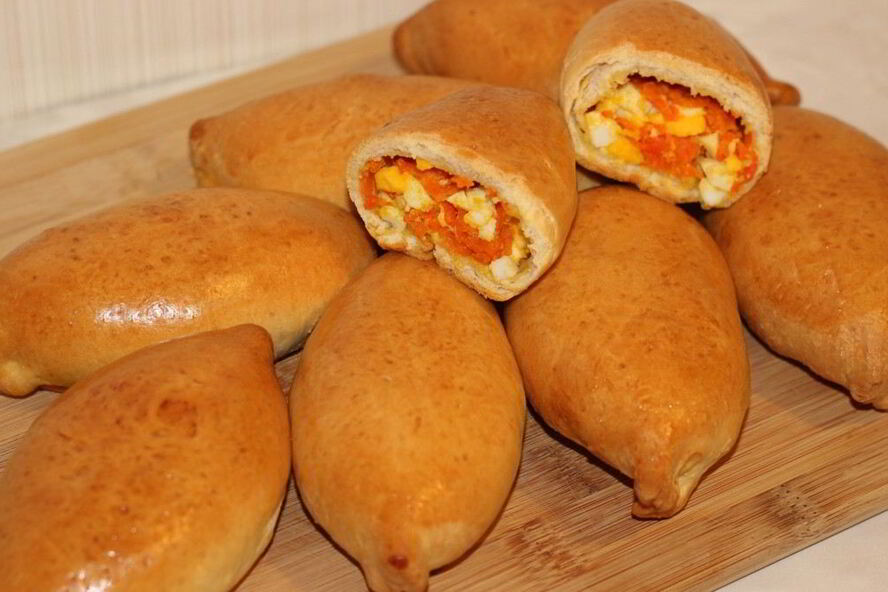 Рецепт пирожков с яйцами и морковью