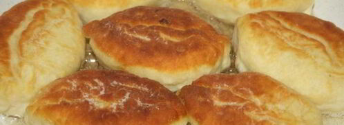 содовые пирожки с капустой, луком и яйцом. Шаг 9