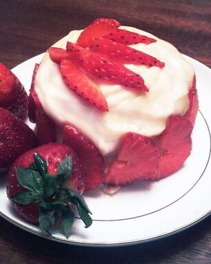 Пирожное Клубничка