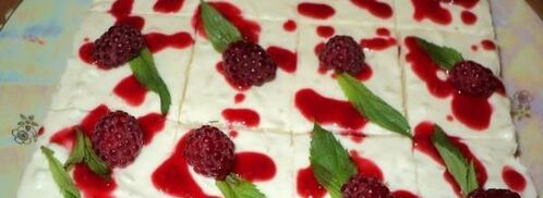 пирожное малина на снегу. Шаг 8