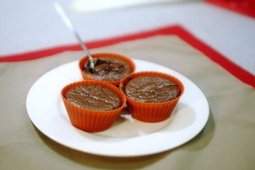 Рецепт пирожного шоколадная лава