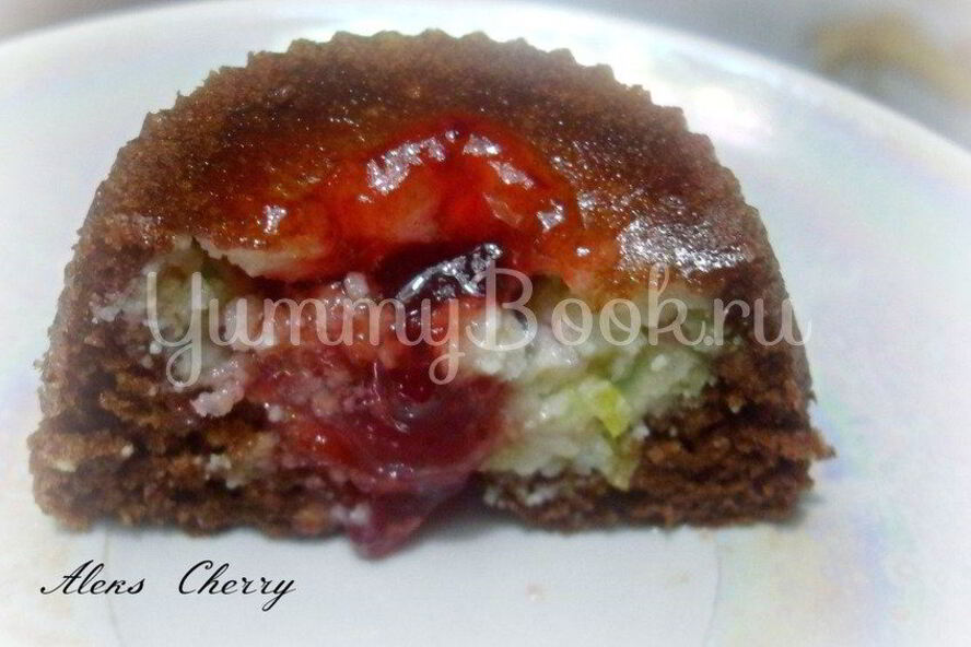 Рецепт пирожного шоколадного с кокосово-творожной начинкой