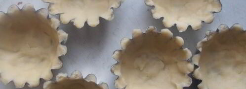 пирожные с карамельными яблочками и белковым кремом подарок для себя. Шаг 9