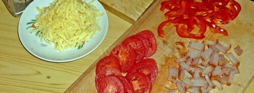 пицца на жидком тесте со свининой, помидорами и перцем. Шаг 10