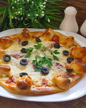 Пицца с сырными булочками