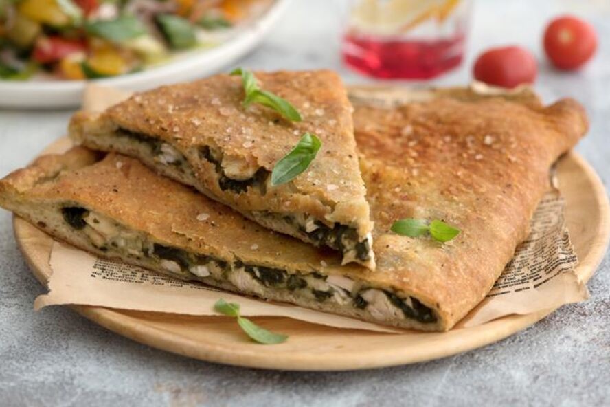 Рецепт закрытой пиццы с курицей