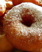 Домашние пончики на сгущенке