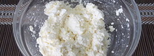 творожные пончики с шоколадом. Шаг 2