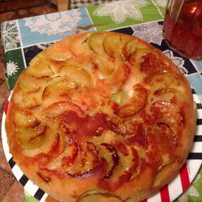 Шарлотка в мультиварке