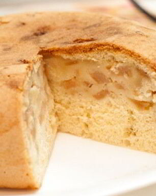 Шарлотка с бананом в духовке