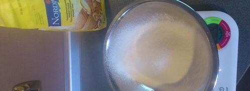 шарлотка с яблоками и лимонами. Шаг 4