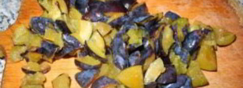 шарлотка со сливами. Шаг 2