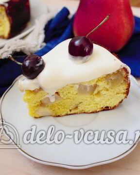 Шарлотка со взбитыми сливками