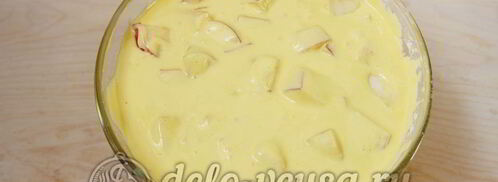 шарлотка со взбитыми сливками. Шаг 6