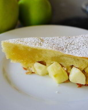 Шарлотка — воздушный яблочный пирог