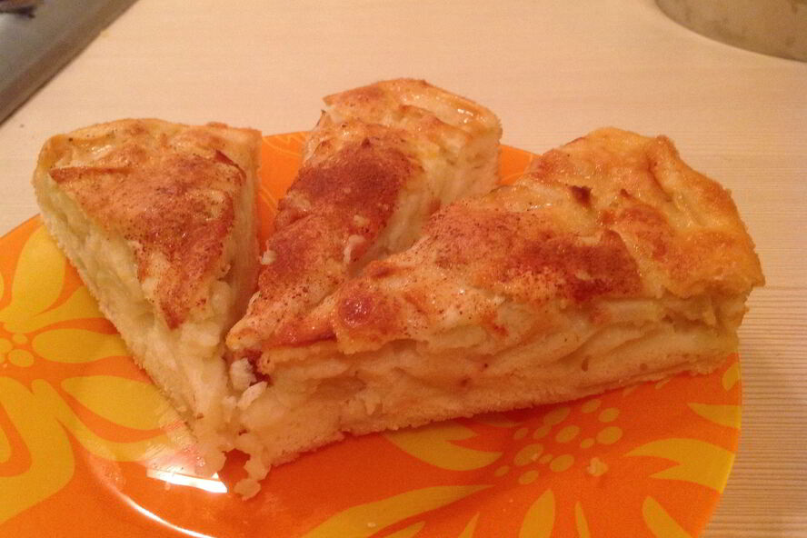 Рецепт воздушной шарлотки с корицей и яблоками