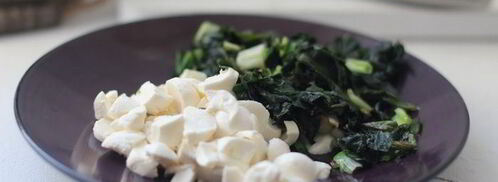 штрудель с лососем, моцареллой и шпинатом. Шаг 3