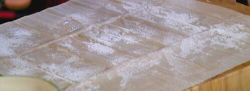 штрудель с тыквой, изюмом и вяленой вишней. Шаг 8