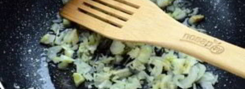 штрудель со свеклой, сыром и шпинатом. Шаг 3