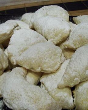 Слойки-малютки с кремом патисьер