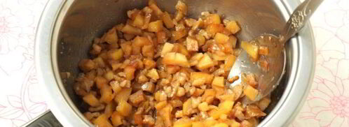 слойки с айвой и грецкими орехами. Шаг 2