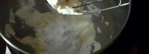 слойки с клубникой и кремом. Шаг 7