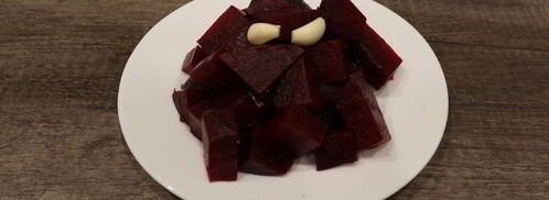 слойки со свекольным песто и селедкой. Шаг 3