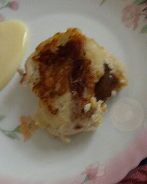 Банановые сырники с начинкой из вареной сгущенки